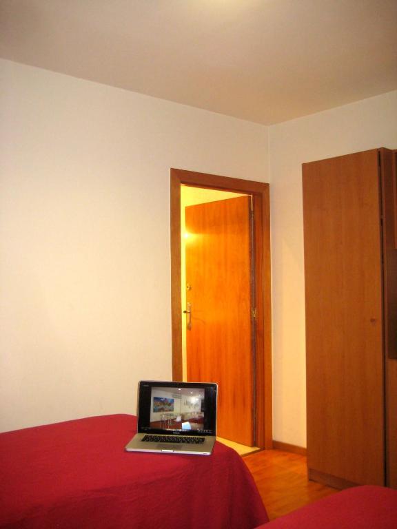 Hostal Madrazo Barcelona Zimmer foto